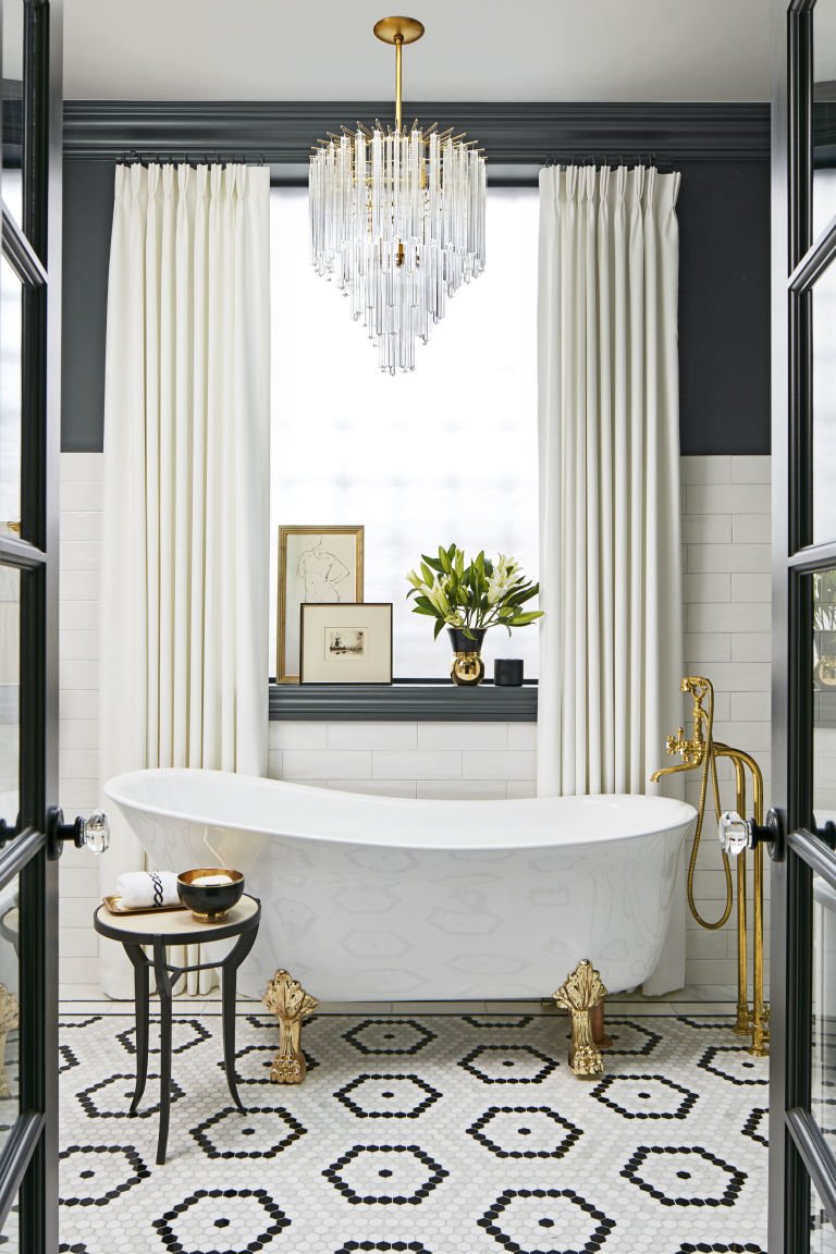 This Glam Bathroom Lets You Relax in Style