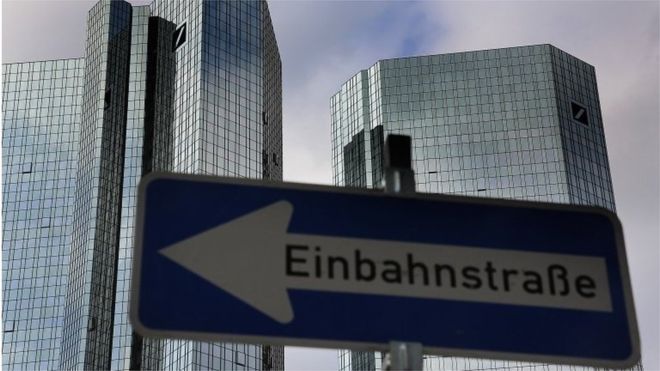 Deutsche Bank shares fall further to fresh low