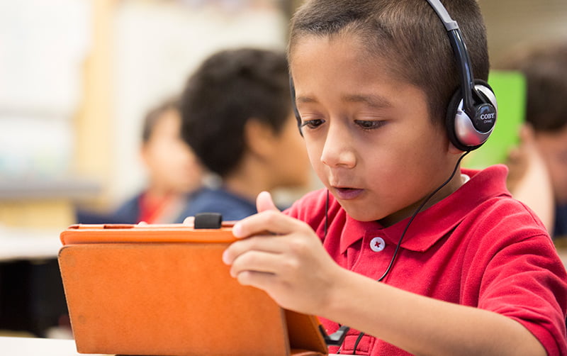 Creating a Secure Technology Environment in K-12 Classrooms – See more at: http://news.fullerton.edu/2016su/secure-classroom.aspx#sthash.XB1Mp2pD.dpuf