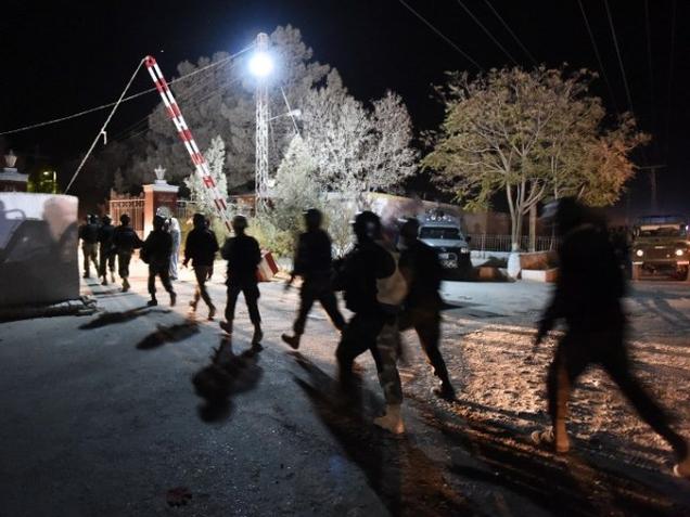 61 killed as gunmen attack Quetta police training centre