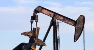Texas oil production up slightly from last year