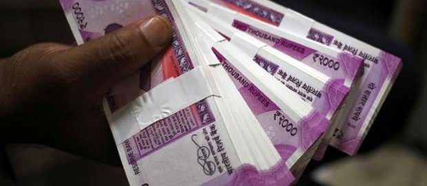 Banks to exchange notes only for own customers today