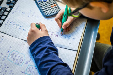 Share Your Education Insights with Remainder Calculator